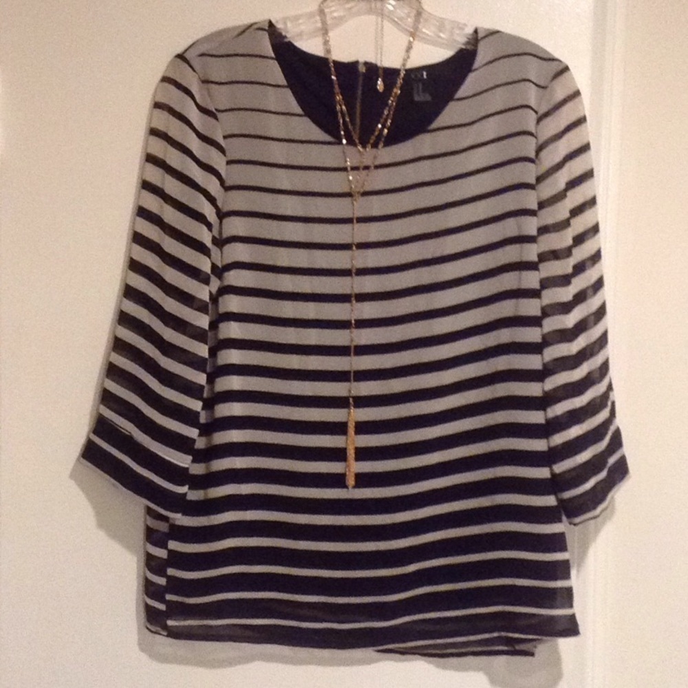 💕FOREVER 21 XXI💕 Long Sleeve Striped Blouse